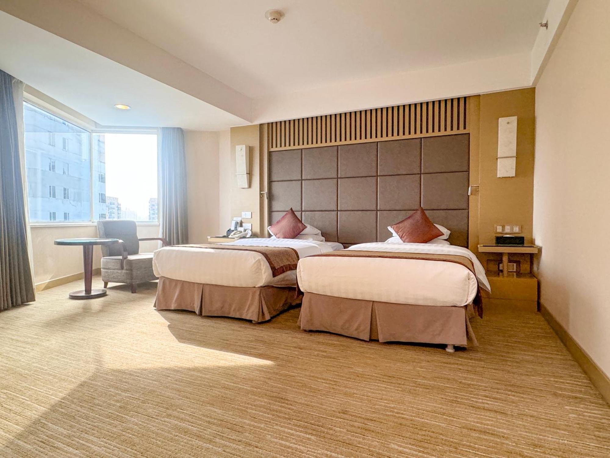 Beijing New Century Hotel Exterior photo